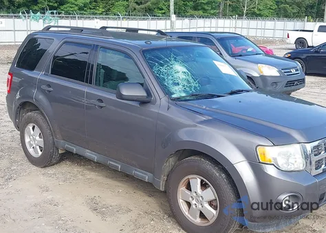 2011 Ford Escape Xlt из США, поврежденный, VIN 1FMCU0DG8BKB79089